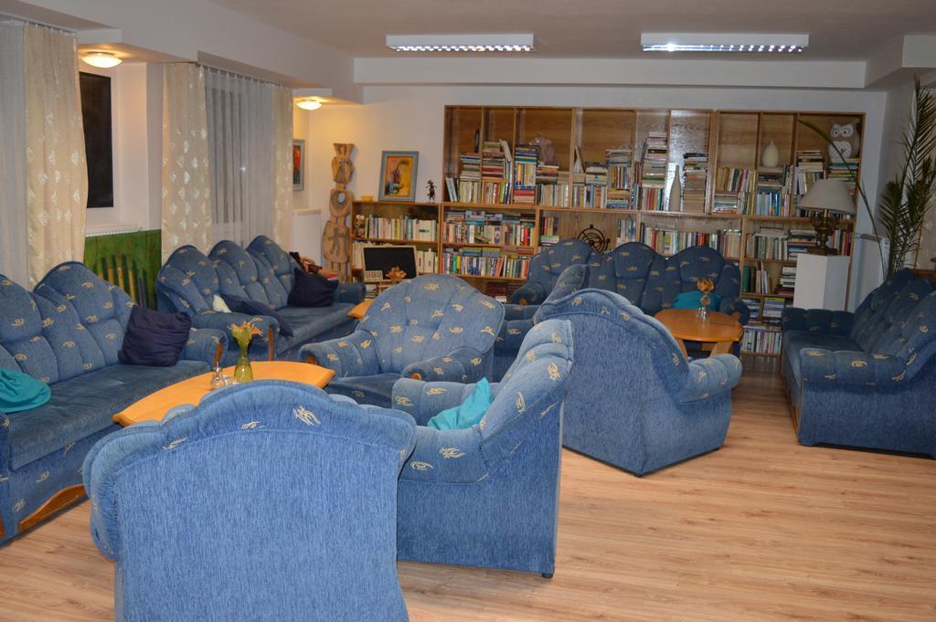 Penzion Centrum Pod Lesom Vysoke Tatry Ngoại thất bức ảnh